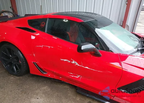 2017 Chevrolet Corvette Z06 z USA, uszkodzony, nr VIN 1G1YR2D69H5602468